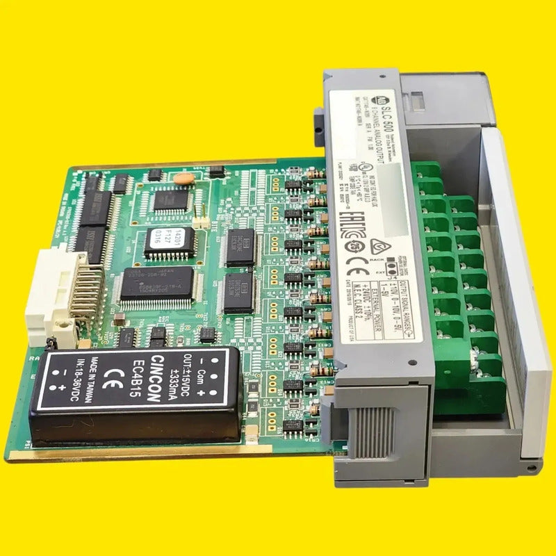 Allen-bradley 1746-no8v Módulo De Salida Analógica