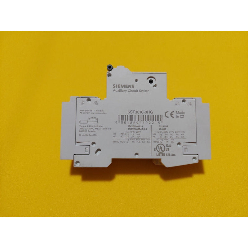 Siemens Interruptor 5sj4110-7hg40 , 5st3010-0hg 10a.