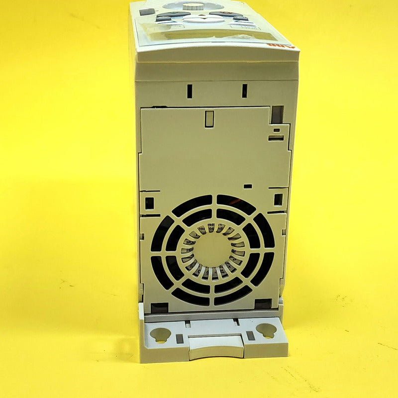 Abb Acs150-03e-05a6-4 2.2kw Unidad De Frecuencia Variable.