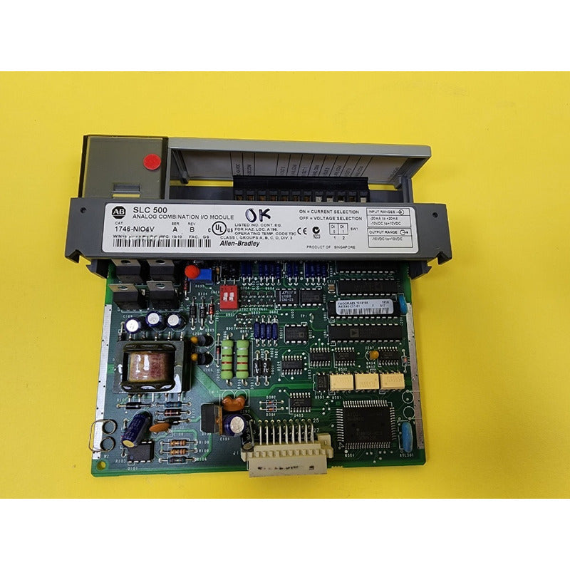 Allen Bradley 1746-nio4v Módulo De Entrada Analógica