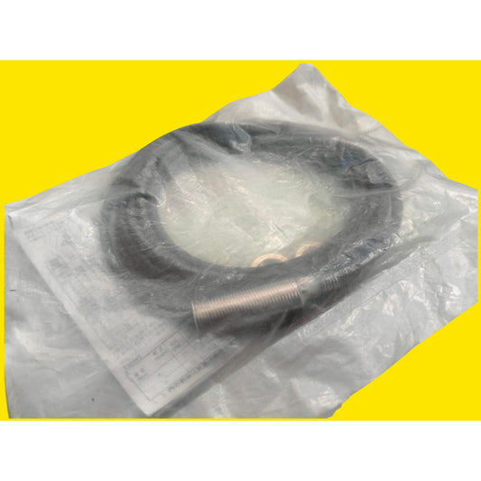 Omron E2e-x2f1 Sensor Inductivo De Proximidad