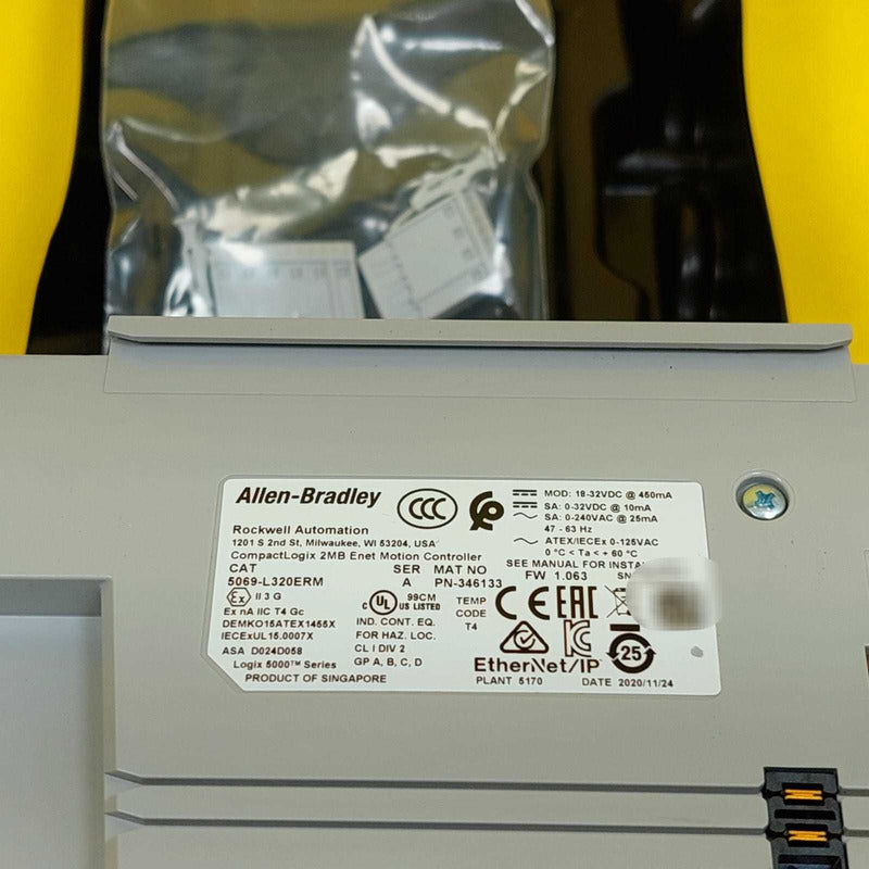 Allen Bradley 5069-l320erm Compactlogix 2mb Enet