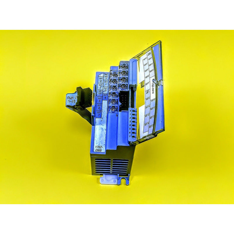 Allen Bradley Módulo De Salida A Relay Micrologix 1762-ow8