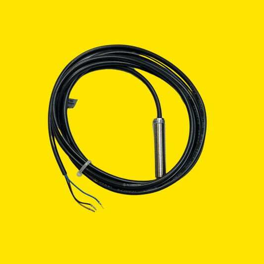 Sensor Inductivo Allen Bradley 872c-m4np12-e2 Npn 12mm Dc