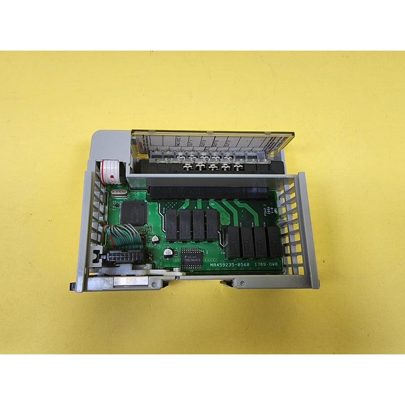 Allen Bradley 1769-ow8 Modulo Plc Compactlogix