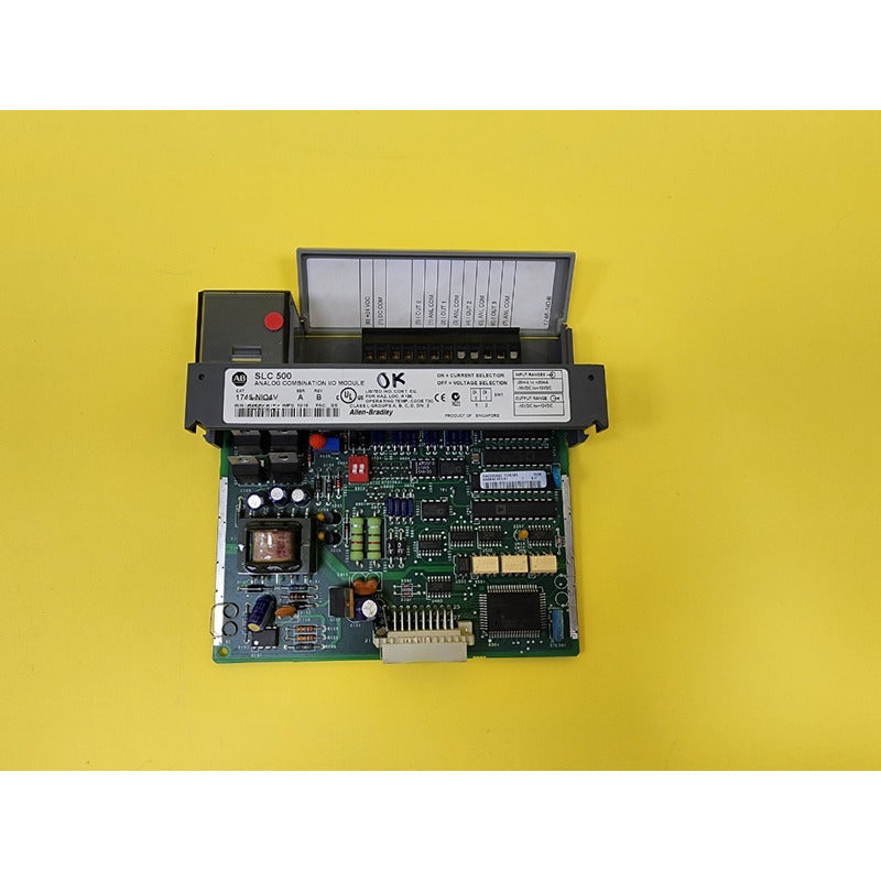 Allen Bradley 1746-nio4v Módulo De Entrada Analógica