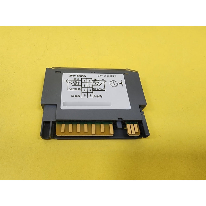 Allen Bradley 1734-ie2v Módulo De Entrada Nuevo Caja Abiert