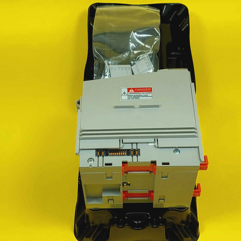 Allen Bradley 5069-l320erm Compactlogix 2mb Enet
