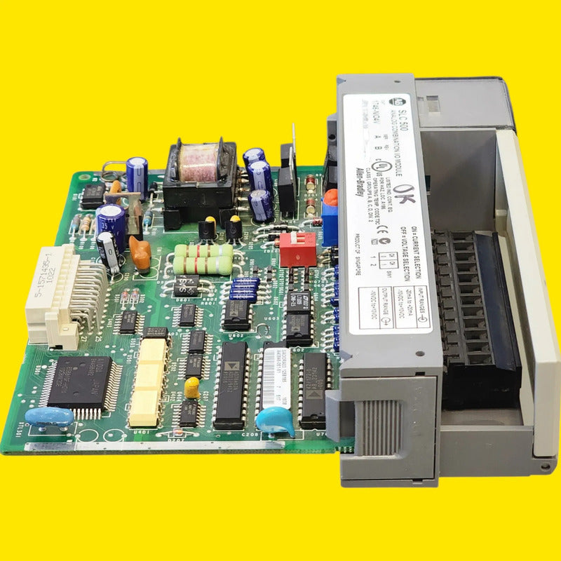 Allen-bradley 1746-nio4v Módulo Analógico Slc 500