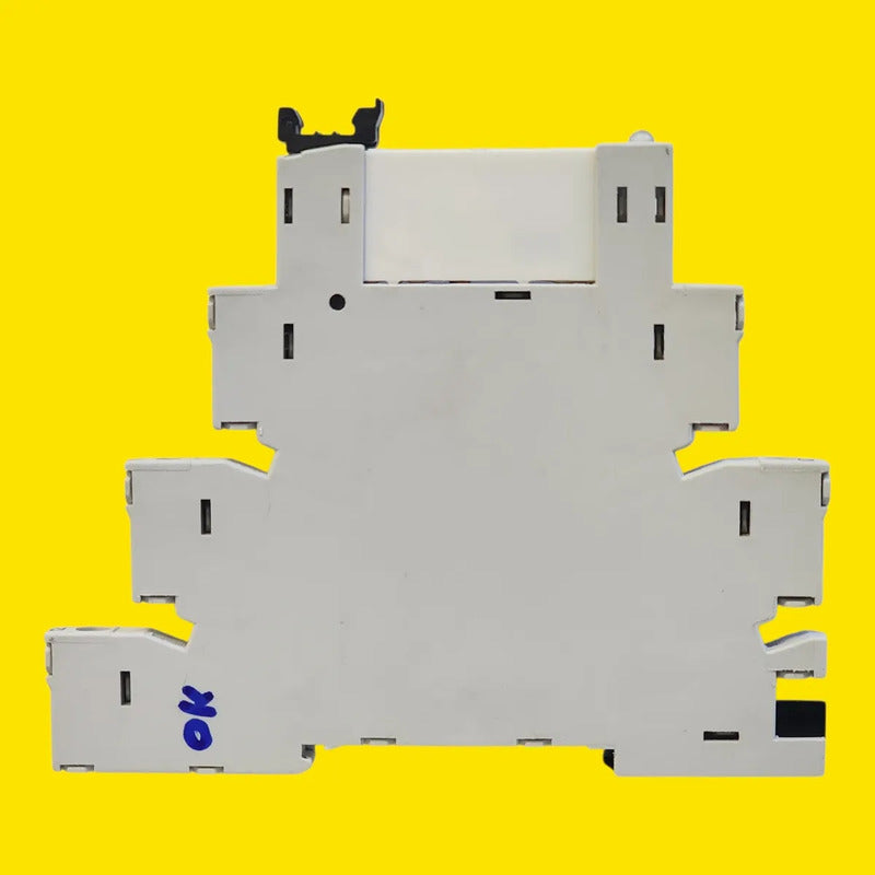 Relevador 700-hlt1z24 Allen-bradley 24v Original