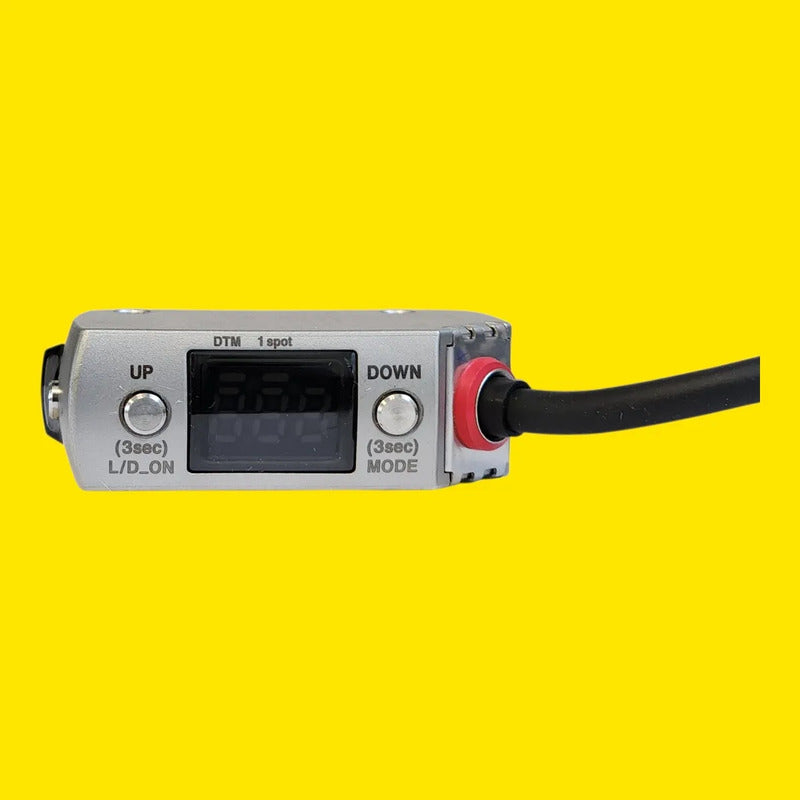 Keyence Lr-zb250ap Sensor Laser Tipo Lineal Pnp