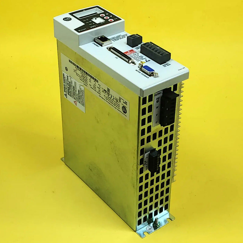 Allen Bradley 2097-v32pr2-lm Usado