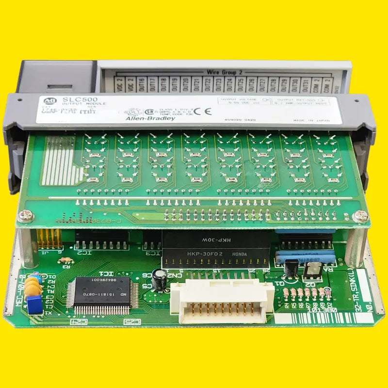 Allen Bradley 1746-ov32 Modulo De Salida Original