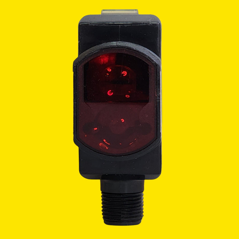 Banner Qs30edvq Sensor Fotoeléctrico Difuso 1030 Vdc