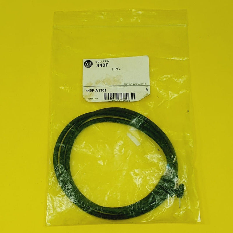 Allen-bradley 440f-a1301 Cable Connector