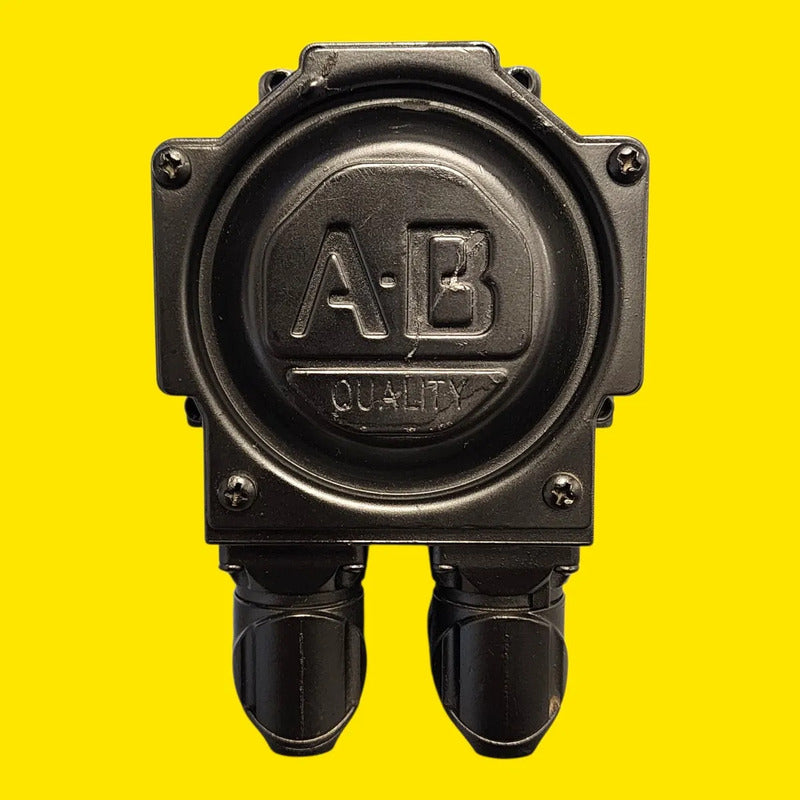 Allen Bradley 17mpl B330p Sk72aa