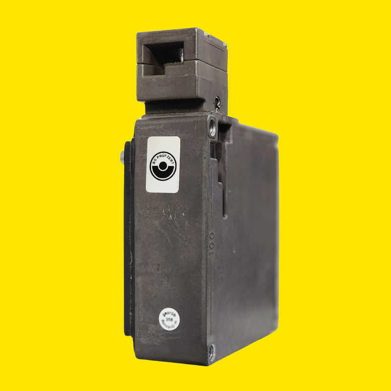 Euchner Tz1re110m Interruptor De Seguridad Con Bloqueo Negro