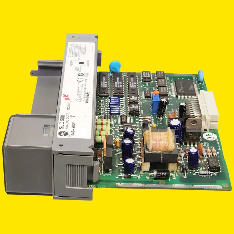 Allen-bradley 1746-no4v Salida Analógica Plc Slc500
