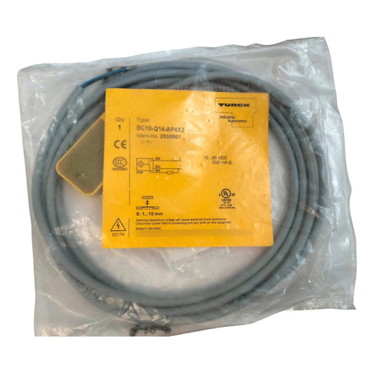 Turck Bc10-q14-ap4x2  2530001 Sensor Capacitivo