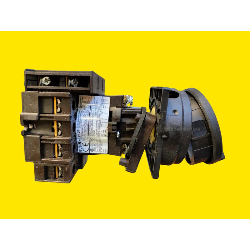 Eaton P1-25/v/svb Switch Principal En Caja