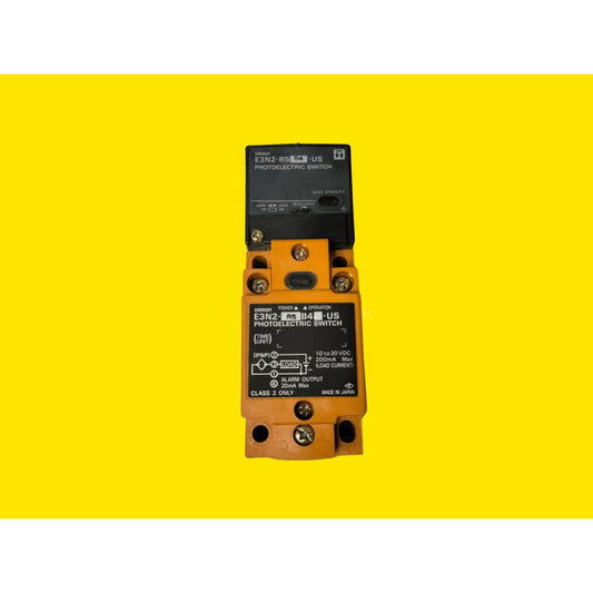 Omron E3n2-r5b4-us  E3n2-r5b4-us Interruptor Fotoelectrico