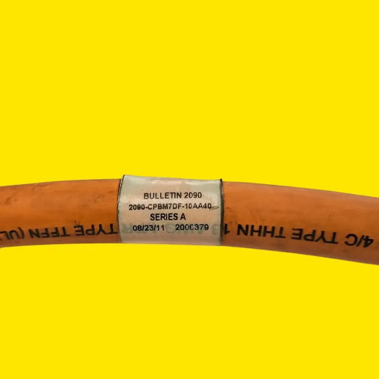 Allen-bradley 2090-cpbm7df-10aa40 E327843 Cable