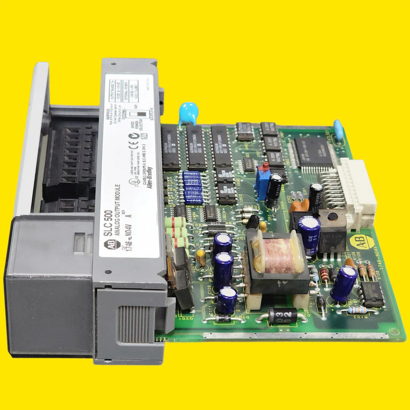 Allen-bradley 1746-no4v Módulo Analógico Slc 500