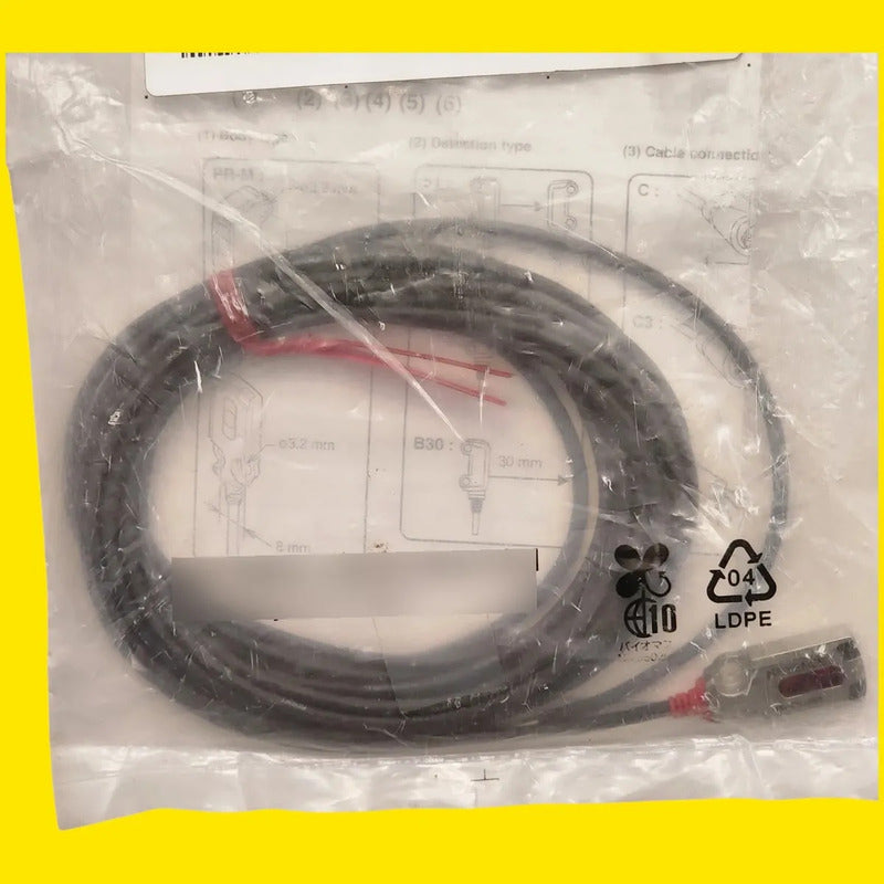 Keyence Pr-fb15n3 Sensor Fotoeléctrico Difuso Plano