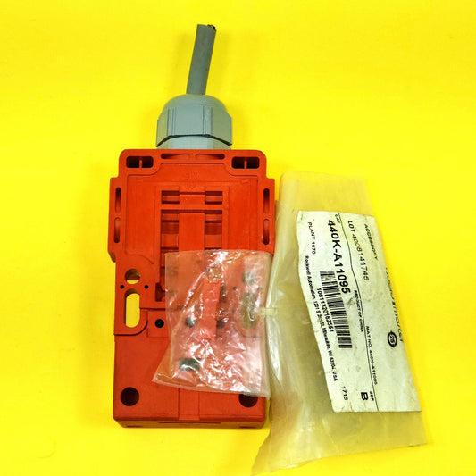 Allen Bradley 440k-t11146 Guardmaster 2nc-1no Safety Actuato