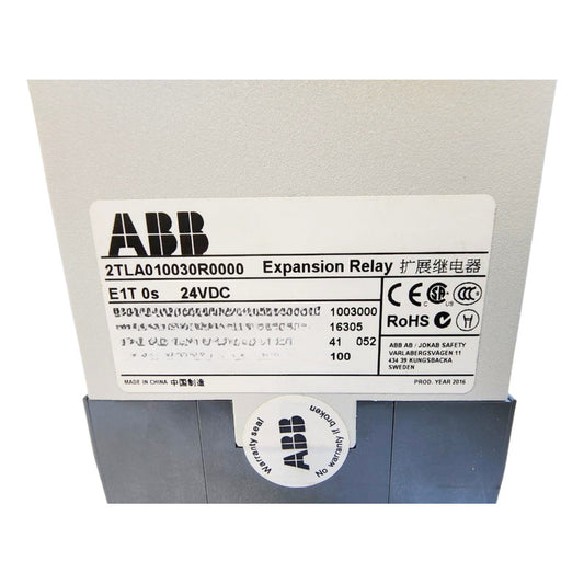 Abb 2tla010030r0000 Rele De Expansion De Seguridad