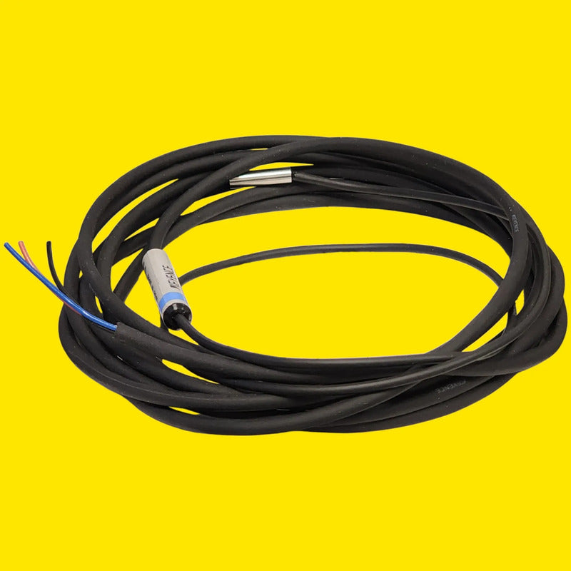 Keyence Em-038 Sensor Inductivo Cilíndrico
