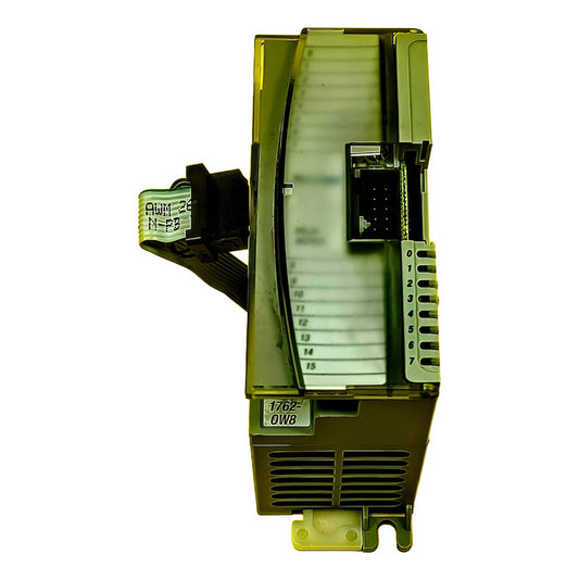 Allen Bradley Módulo De Salida A Relay  Micrologix 1762-ow8