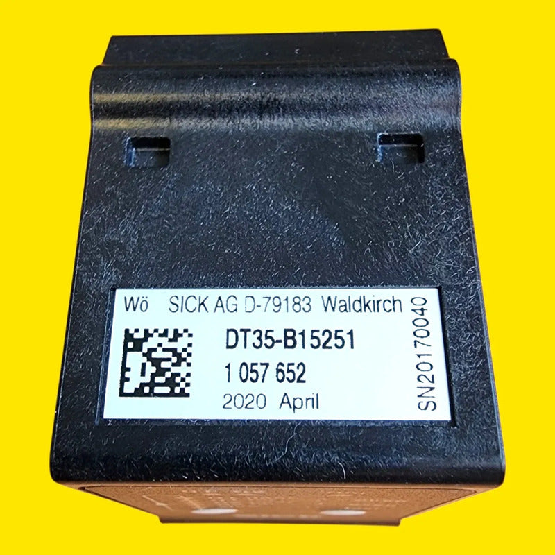 Sick Dt35-b15251 Sensor Fotoeléctrico De Distancia