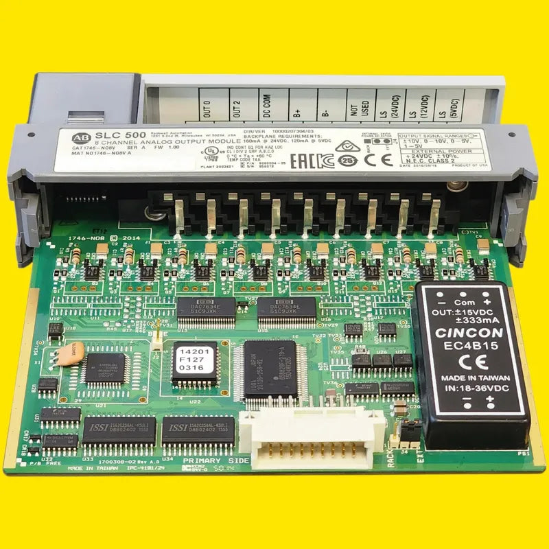 Allen-bradley 1746-no8v Módulo De Salida Analógica