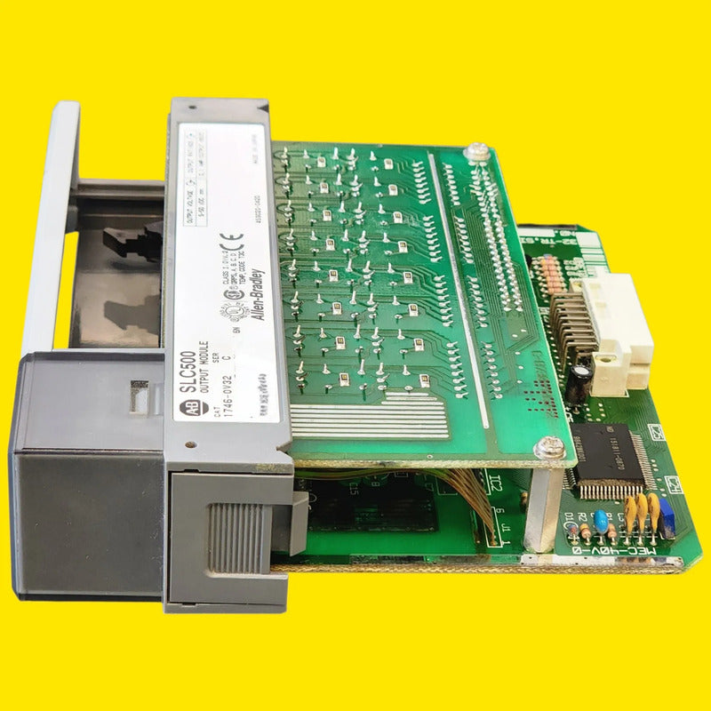 Allen Bradley 1746-ov32 Modulo De Salida Original