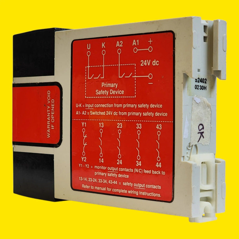 Banner Em-t-7a 52402 Rele De Seguridad 24v 4no
